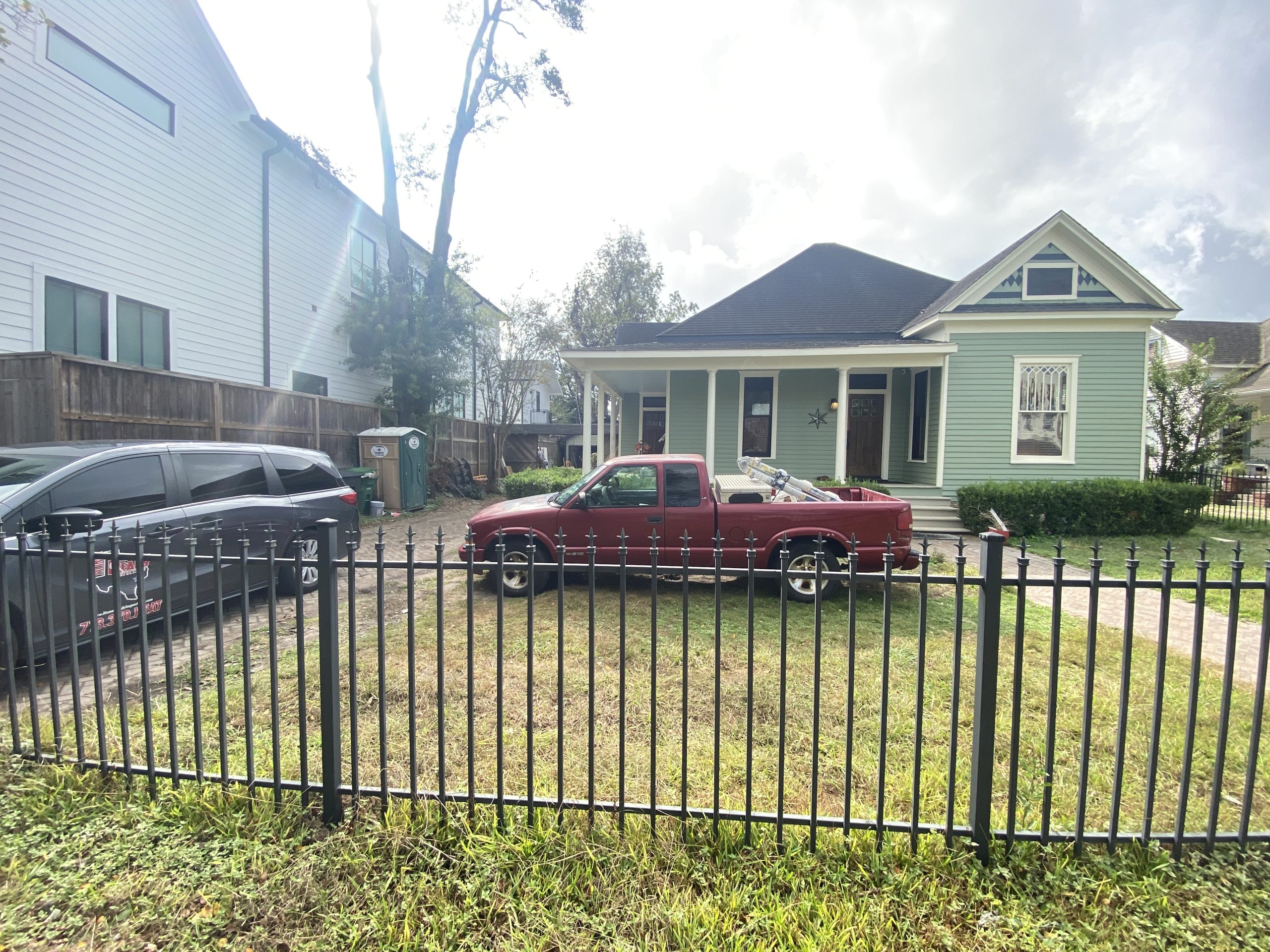 How Blower Doors Work - 624 W 18th St, Houston, TX 77008