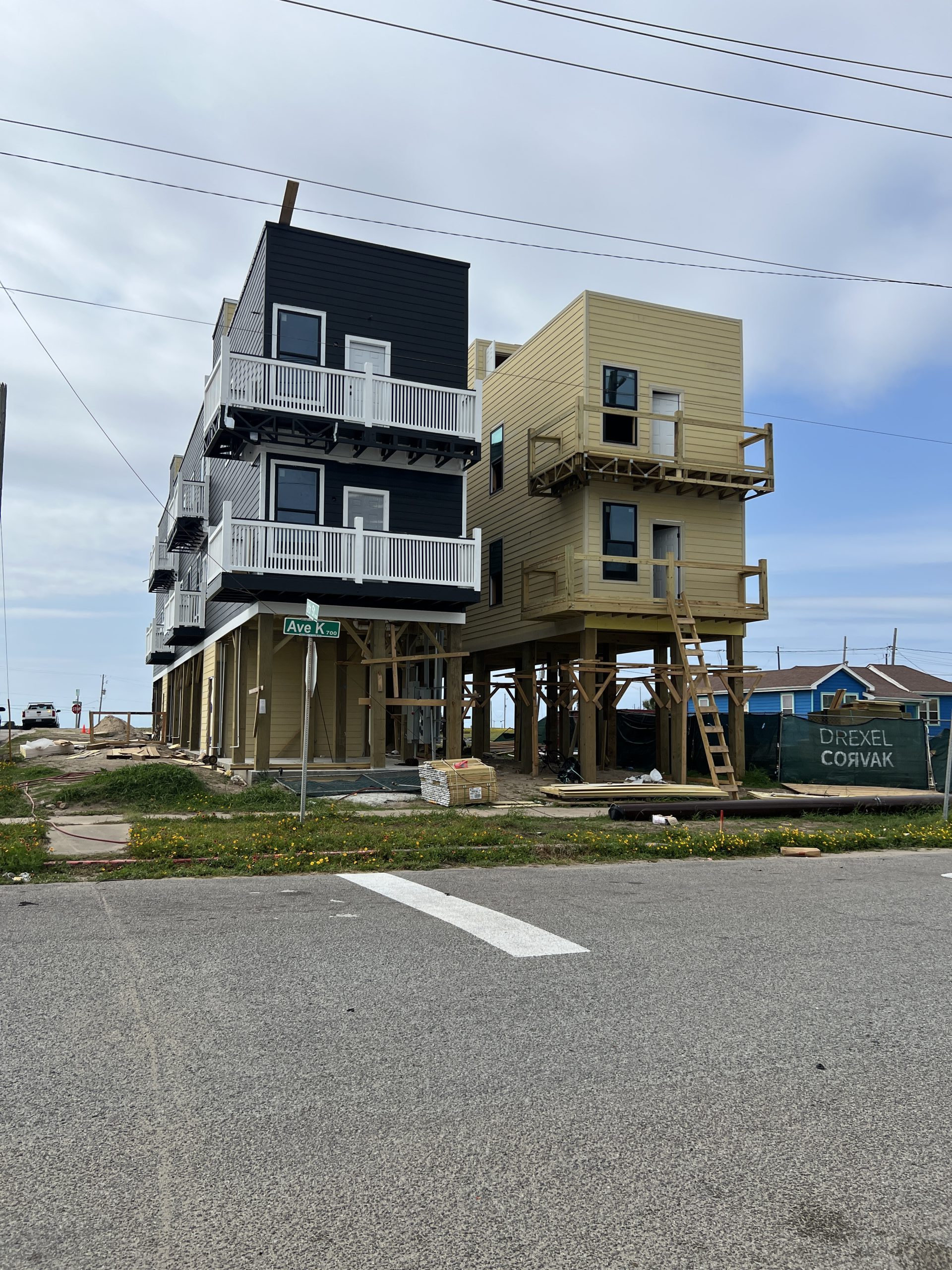 Minimizing Energy Losses in Ducts at 801 Avenue K, Galveston, TX 77550